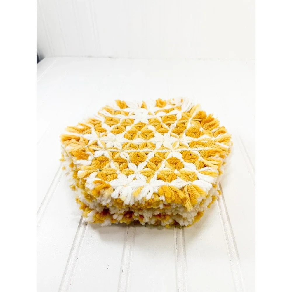 Vintage Yellow Knit Potholder‎ Set - Retro Kitchen Decor
